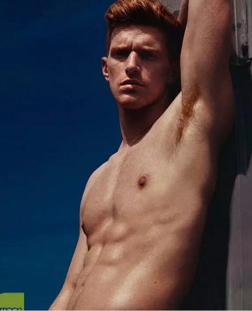 2019月历又放大招？可口男孩排排站？ - 51虹马