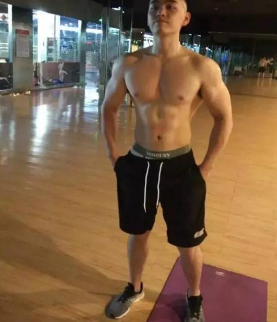 突然发现老爸是gaY，我该怎么办？ - 51虹马