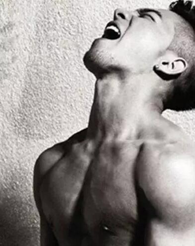 突然发现老爸是gaY，我该怎么办？ - 51虹马