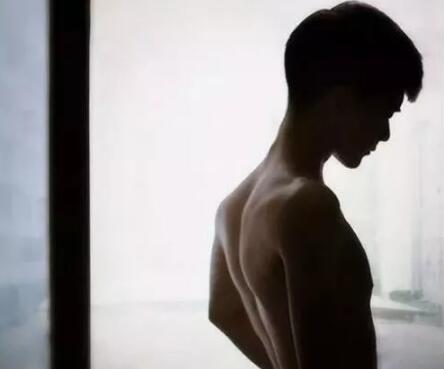 Gay口述:公共厕所奇遇记-51虹马