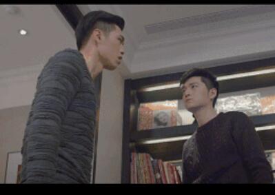 大学期间被直男追的经历-51虹马