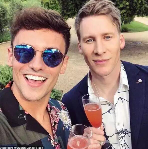 24岁的人生赢家，家庭事业颜值身材全都有 - 51虹马