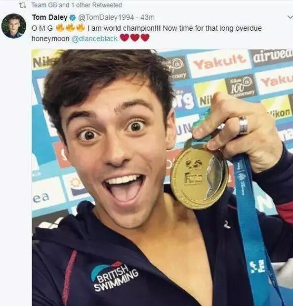 24岁的人生赢家，家庭事业颜值身材全都有 - 51虹马