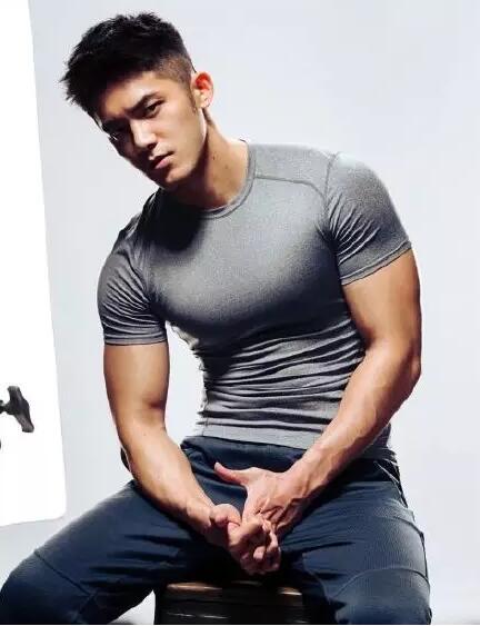 3.2.1，开始舔。这TM才叫天菜！私密视频网盘流传超想看。 - 51虹马