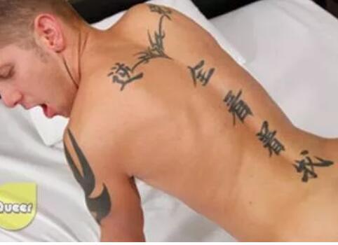 GV男优也迷信：紫色水晶胯下开运，东方力量神秘加持？ - 51虹马