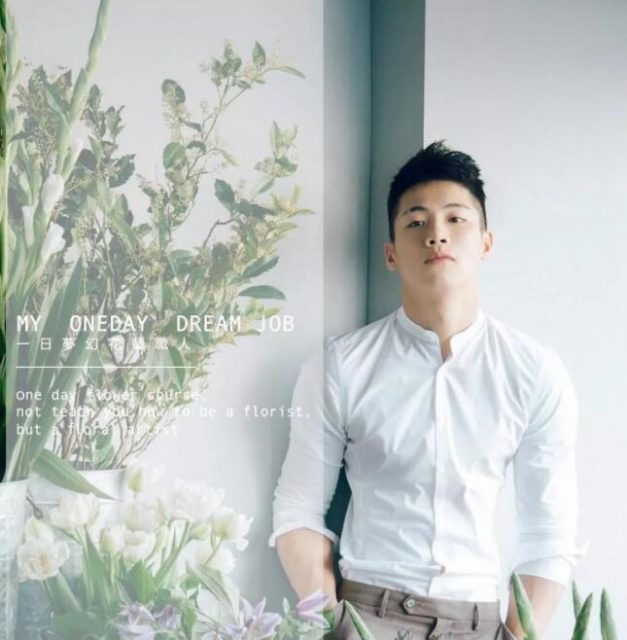 看点∣颜值很能打的小奶狗，清爽六块腹肌让你嗨到喷鼻血!！ - 51虹马