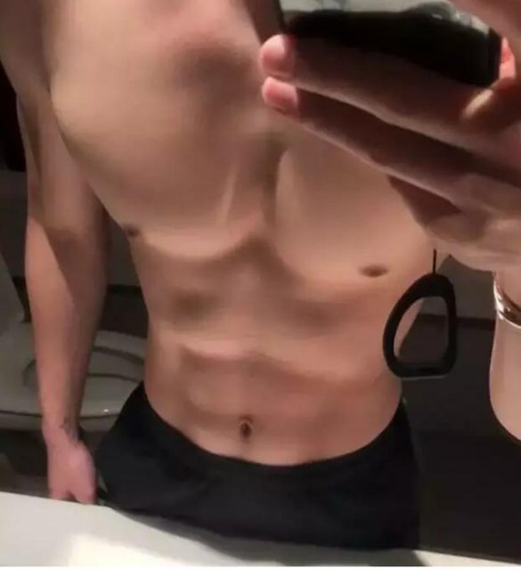 据爆料是名gay？《延禧攻略》这位呆萌男演员竟出演过情欲电影！ - 51虹马