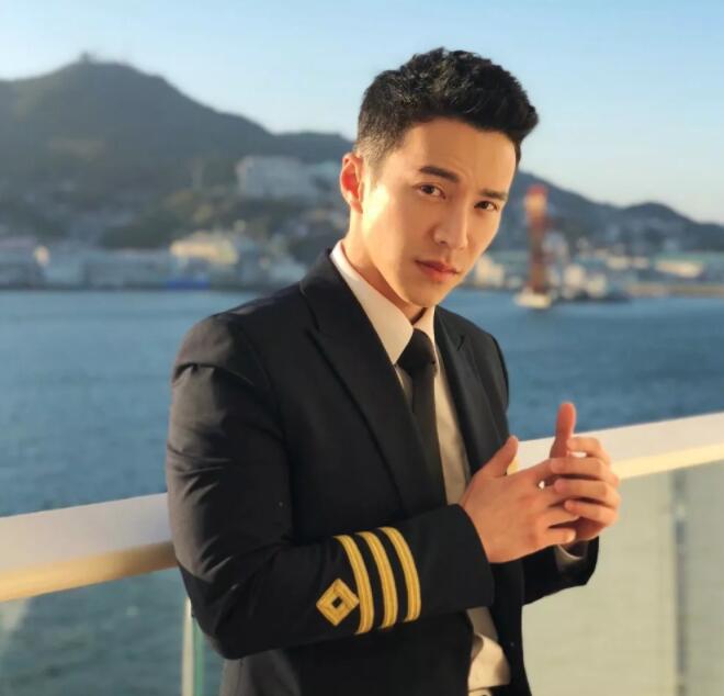 据爆料是名gay？《延禧攻略》这位呆萌男演员竟出演过情欲电影！ - 51虹马