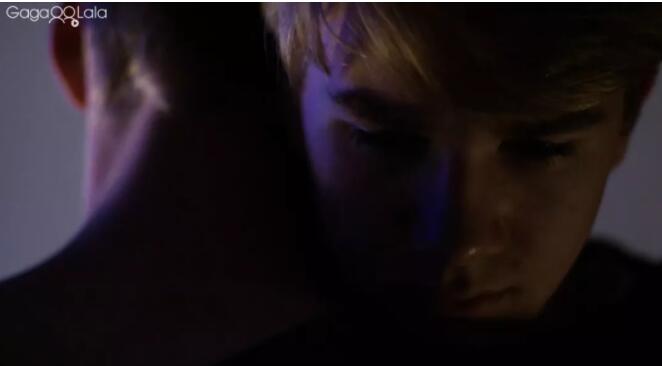 《现在现在的现在》：沉默的爱与受伤的心 - 51虹马