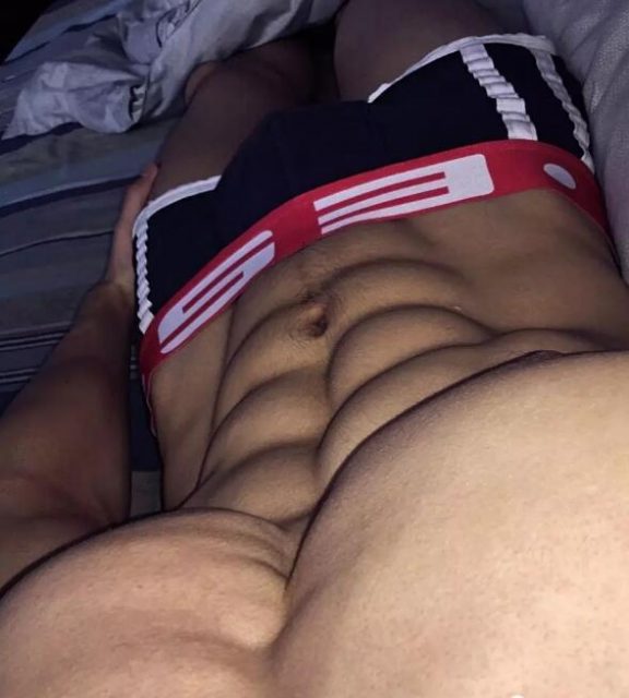 东北电大小哥为了涨粉，脱成这样！ - 51虹马