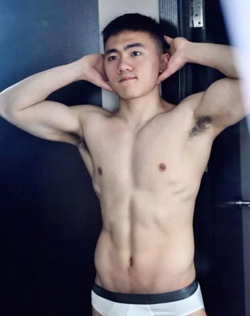 东北电大小哥为了涨粉，脱成这样！ - 51虹马