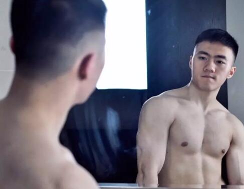 东北电大小哥为了涨粉，脱成这样！ - 51虹马