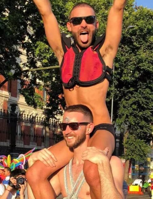 为何落后的国家，也在六月飘满了彩虹？-51虹马