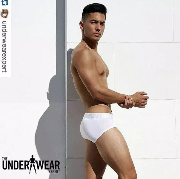 亚裔模特边走边脱，颜值不逊欧美却有个大短板？ - 51虹马