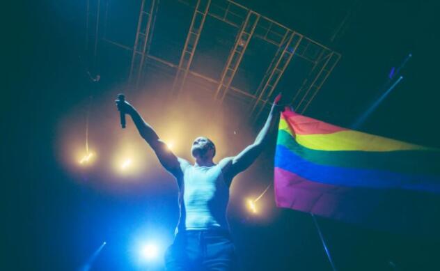 国外同志资讯：数十万人在柏林参加CSD骄傲节等 - 51虹马