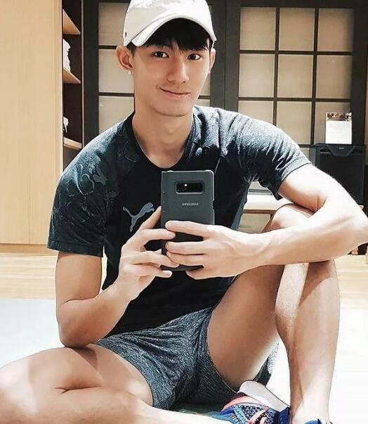 又长又凸又快的男人，原来说的就是这个国家队的田径小哥 - 51虹马