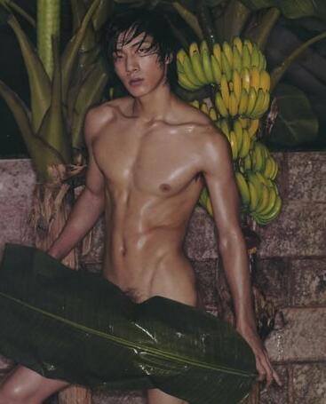 张亮帅哥的屌毛照片 图揭男模张亮的裸照写真 - 51虹马