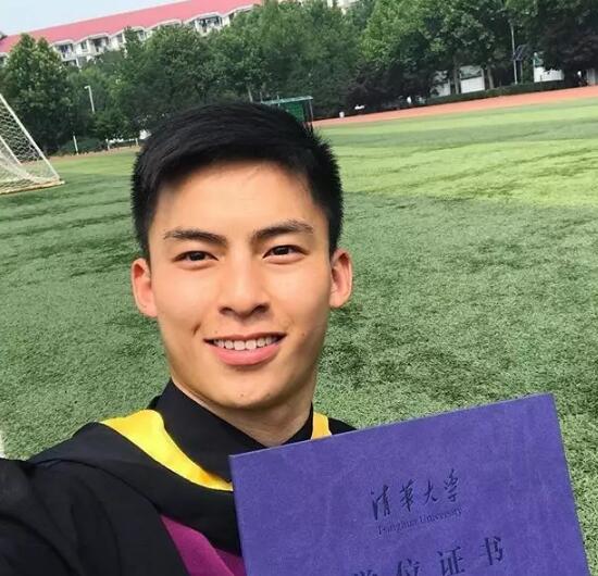 曾那么丑的彪学长找了个清华的小奶狗男友，励志吗 - 51虹马