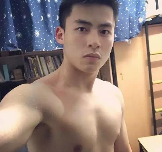 曾那么丑的彪学长找了个清华的小奶狗男友，励志吗 - 51虹马