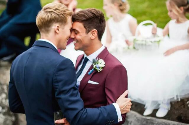 汤姆戴利丨当初不被看好的他俩已升级做奶爸 - 51虹马