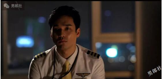 最新都市暗夜诗腐剧《白夜》空少孤独过夜搭讪屌丝快递员 - 51虹马