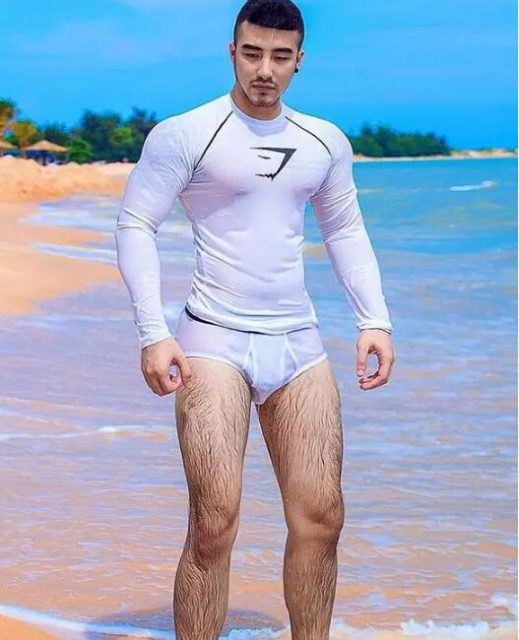 筋肉男模翘臀照被指P图，假照纷纷被扒皮看好戏！ - 51虹马