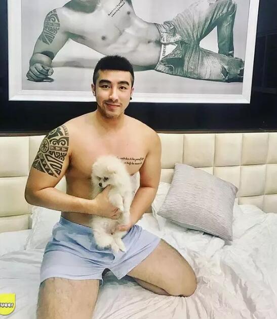 筋肉男模翘臀照被指P图，假照纷纷被扒皮看好戏！ - 51虹马