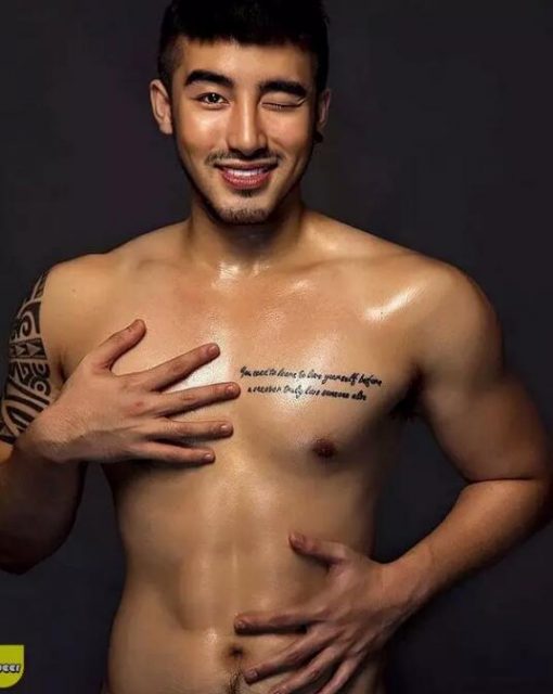 筋肉男模翘臀照被指P图，假照纷纷被扒皮看好戏！ - 51虹马