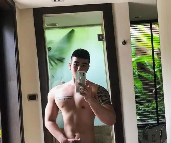 筋肉男模翘臀照被指P图，假照纷纷被扒皮看好戏！ - 51虹马