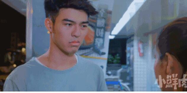 鲜肉猛男扎堆三温暖，开播就是高能澡堂戏？ - 51虹马