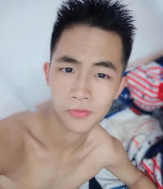 被上初三的亲弟弟骂“死娘炮”是什么感觉？-51虹马