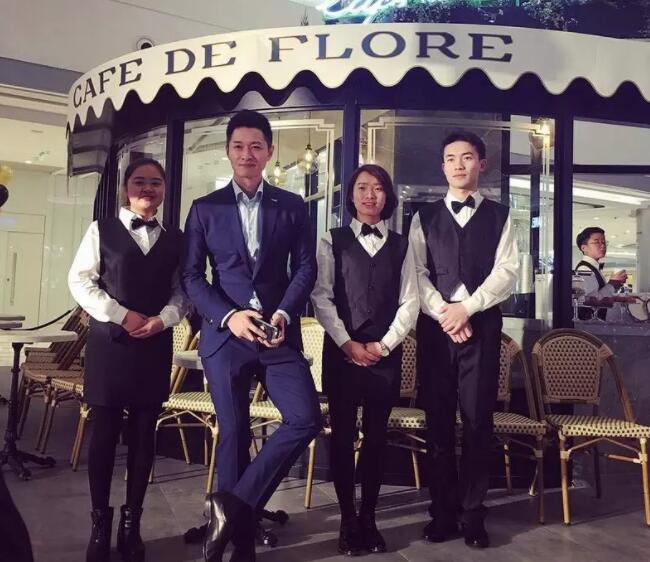 超模刘雯师弟花式秀躁动，一句留言泄露了不得的秘密！ - 51虹马