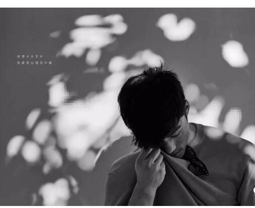 香港健身男神WAIKIN 赴泰拍摄 - 51虹马