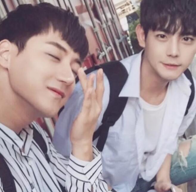 鼻子假眉毛丑尺寸还成迷，去头可食这身肉是真的好想吸！ - 51虹马