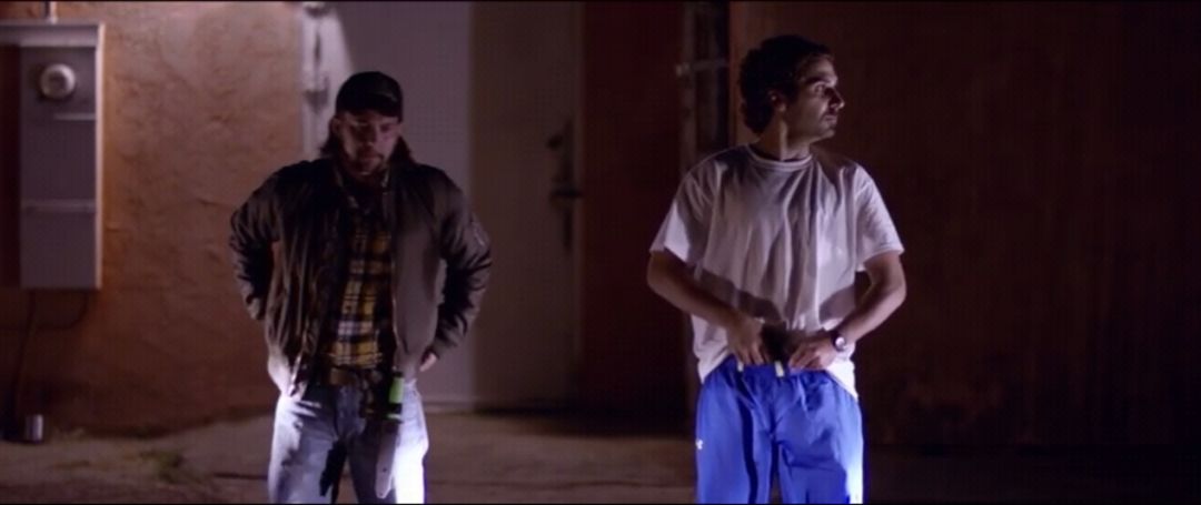 《马蹄铁理论》：极端碰撞出的幽默火花 - 51虹马