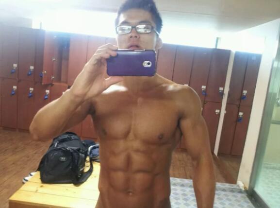 岛国基片HR ，一年撸一万多部基V的体验！！ - 51虹马