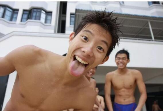 岛国基片HR ，一年撸一万多部基V的体验！！ - 51虹马