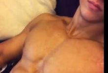 体育系的大帅哥一枚,肌肉锻炼的好大块,很有魅力!-51虹马