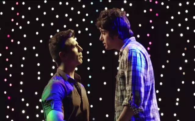 帅哥X校草 看学霸如何掰弯“撩妹高手”校草 今日推荐耽美版《罗密欧与朱丽叶》 - 51虹马 帅哥X校草 看学霸如何掰弯“撩妹高手”校草 今日推荐耽美版《罗密欧与朱丽叶》 - 51虹马