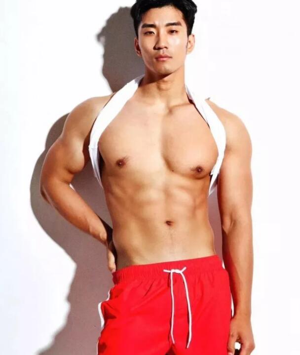 男模的入行故事:我的爱如果没有金钱你承受不起 - 51虹马 男模的入行故事:我的爱如果没有金钱你承受不起 - 51虹马