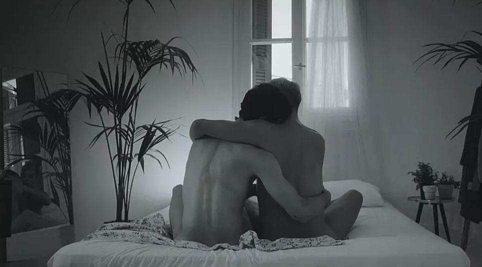 2部F影｜帅气房主与入室小偷基情四射，原来分手也可以这么梦幻！ - 51虹马