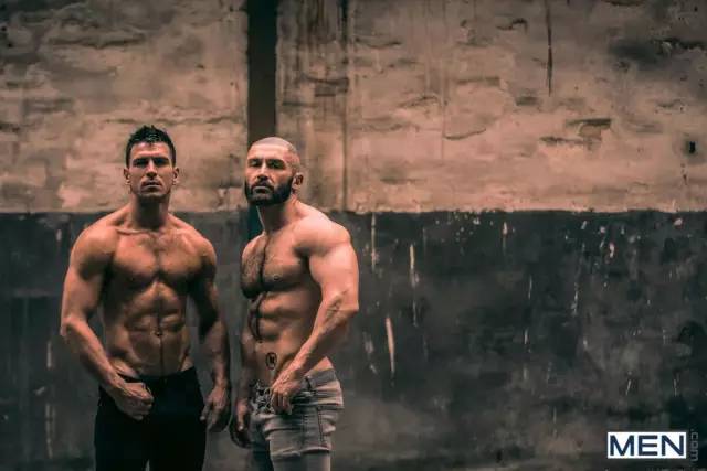 曾经的 基V 男星重操旧业,你肯定看过他拍的片! - 51虹马 曾经的 基V 男星重操旧业,你肯定看过他拍的片! - 51虹马