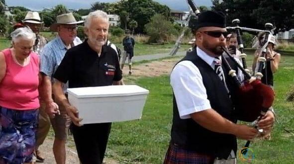 今日同志国际新闻:因为是亚裔gay这位男模遭到弃用等 - 51虹马 今日同志国际新闻:因为是亚裔gay这位男模遭到弃用等 - 51虹马