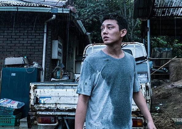 偶像男星Gay吧狂欢疑出柜，他居然爱壮熊！-51虹马