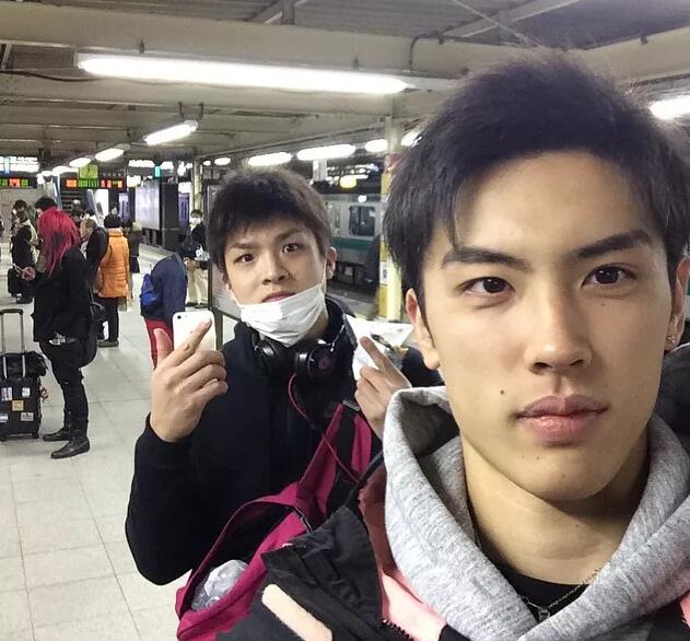 篮球体育生被爆曾拍过G片？！ - 51虹马