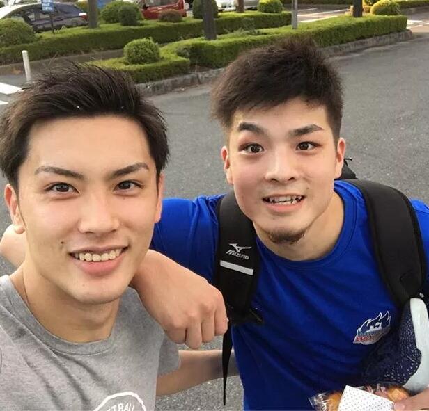 篮球体育生被爆曾拍过G片？！ - 51虹马