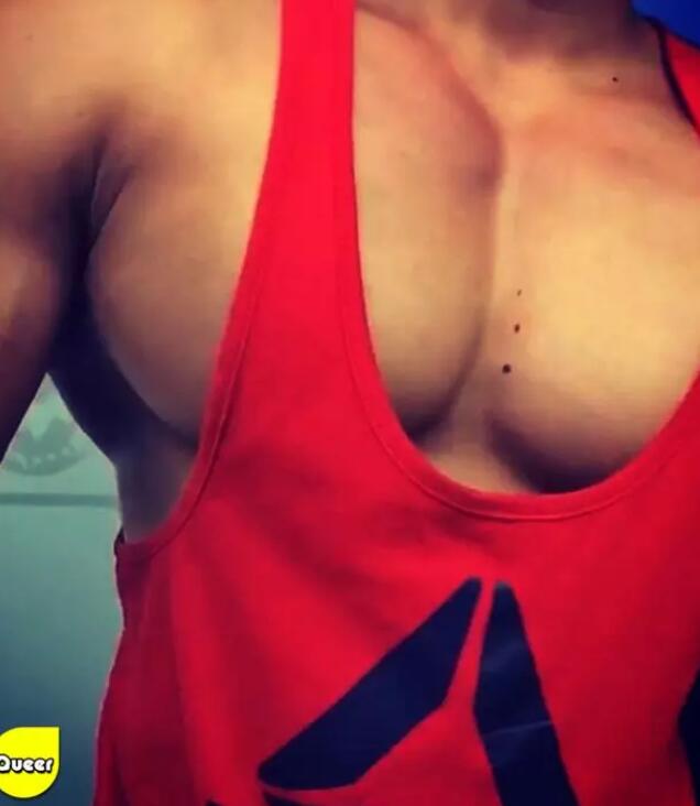 华裔鲜肉惊爆大“资本”，穿胸RU钉胸玩年！ - 51虹马