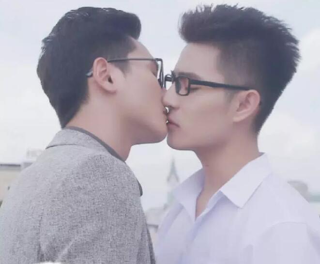 两部新片 BL支线结局HE+热血少年团01 - 51虹马