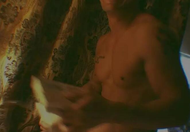 gogoboy参加世界同志运动会 惹争议：好好跳你的脱衣舞？ - 51虹马