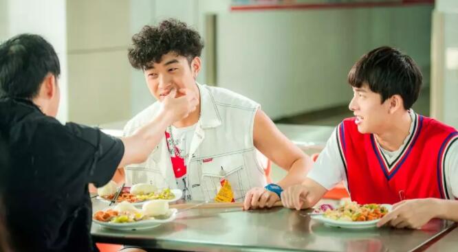 青春感满满的国产剧，好多帅哥，大饱眼福！ - 51虹马